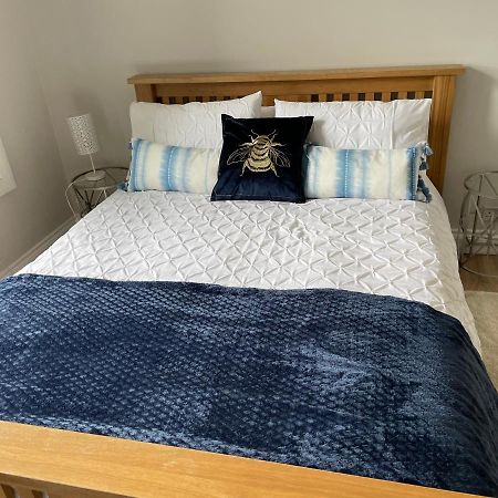 Central Helensburgh 1 Bedroom Ground Floor Pet Friendly No 79 מראה חיצוני תמונה